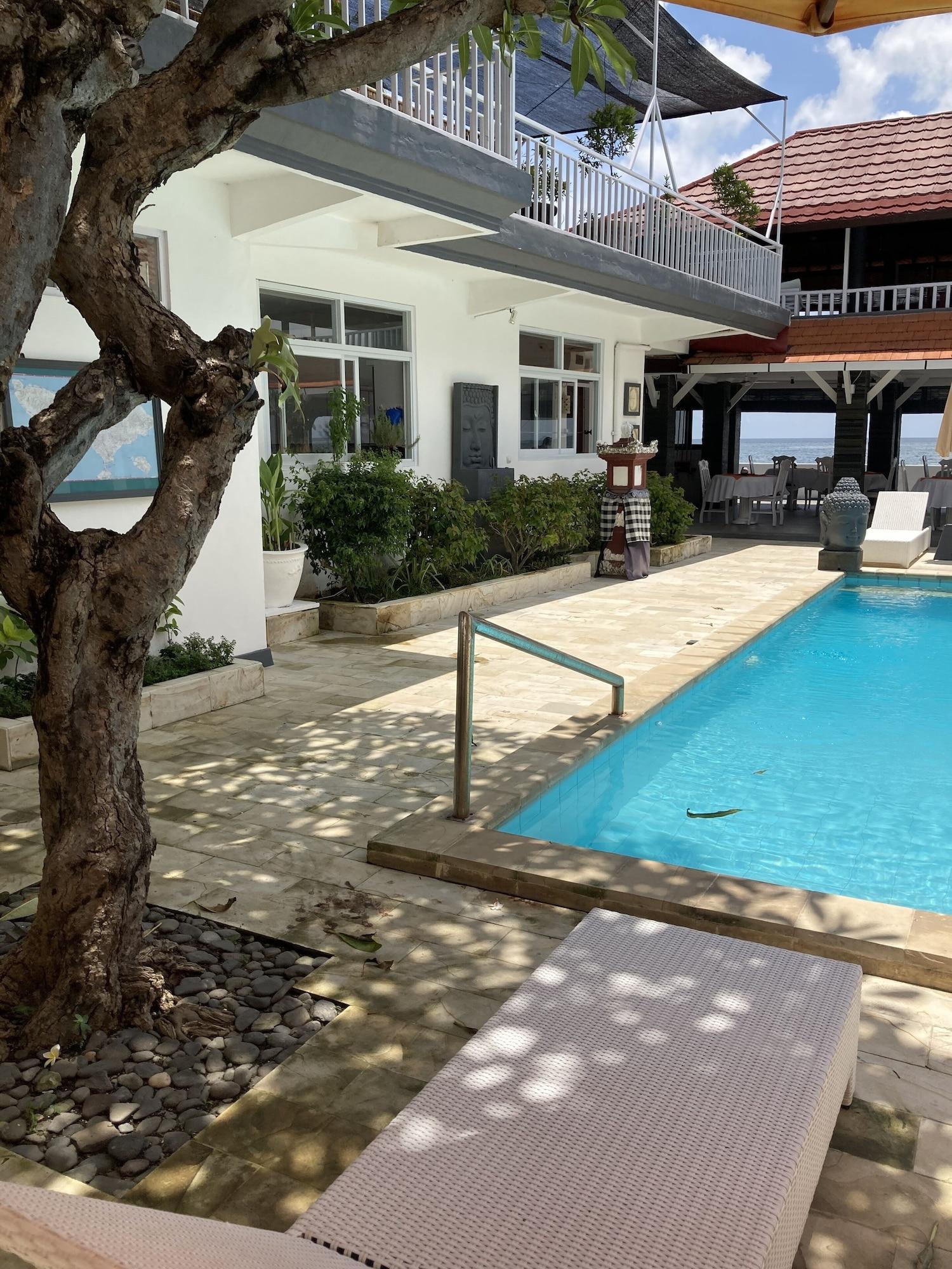 Villa Agung Beach Inn Lovina Exterior foto