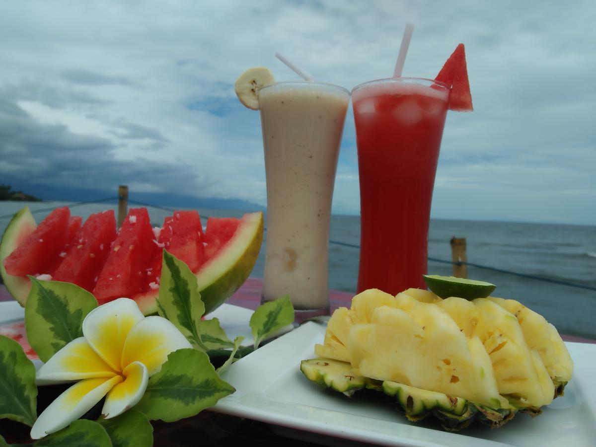 Villa Agung Beach Inn Lovina Exterior foto